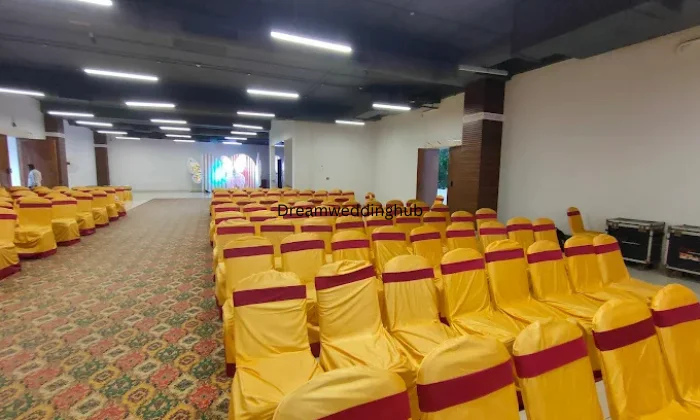 Chilukuris Pearl Palace Resort